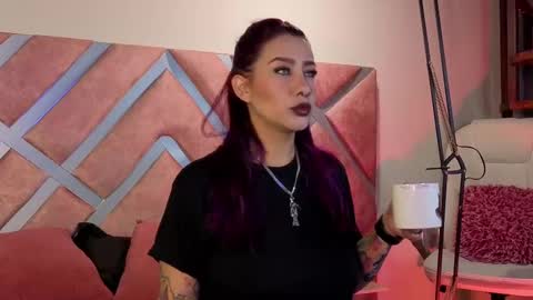 kelly online show from November 11, 12:24 pm