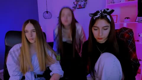 _kellykitten_ online show from March 26, 2:08 pm