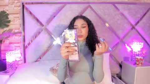 Lanna  online show from September 23, 3:59 am