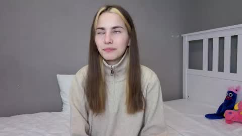 Emma online show from November 24, 6:48 am