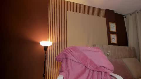 Ivy 3 online show from March 26, 11:50 pm