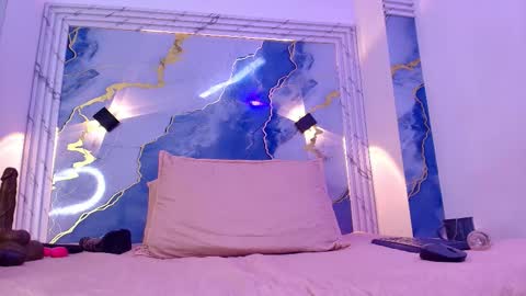 Lorrayne online show from October 30, 12:39 pm