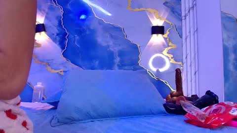 Lorrayne online show from October 27, 12:12 pm