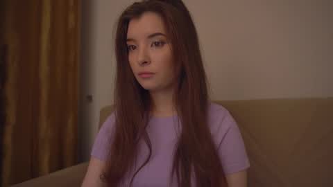 Snapshot of _lovelyen chatting on October 31, 3:08 am Alice online show from October 31, 3:08 am