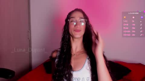 Snapshot of _luna_dupont_ chatting on September 19, 6:12 am  Luna  online show from September 19, 6:12 am