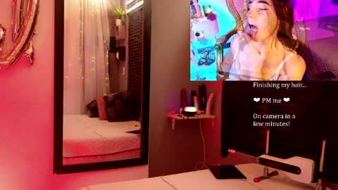 _lustyles_ online show from May 6, 4:00 pm