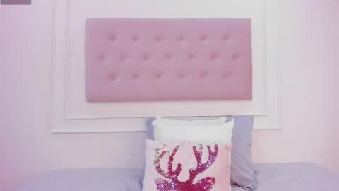 Snapshot of _madison_cooper_ chatting on February 11, 9:46 pm Madison Cooper online show from February 11, 9:46 pm