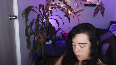 Marce  online show from June 18, 1:07 am