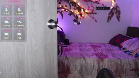 Snapshot of _marcela_wi chatting on September 23, 1:37 am Marce online show from September 23, 1:37 am