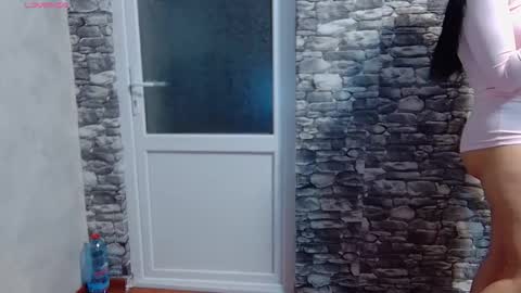  Mari  online show from December 22, 8:06 am