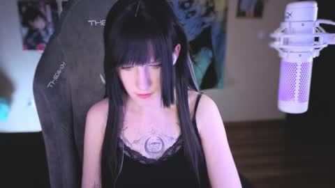 Mariko online show from February 13, 2:52 pm