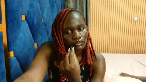 Milah online show from November 26, 6:42 pm