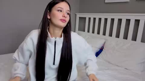 Karina online show from November 6, 6:30 am