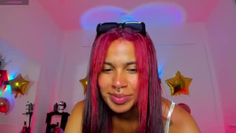 Snapshot of _nana777 chatting on October 8, 3:22 am Nana online show from October 8, 3:22 am