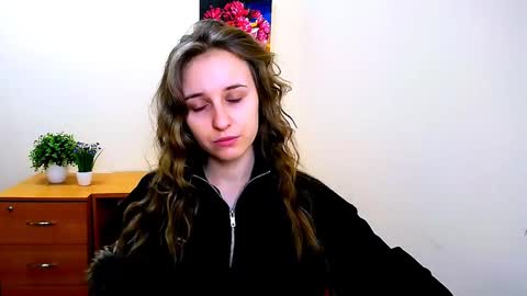 Nica online show from February 6, 12:26 pm