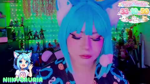 niiky online show from April 18, 11:35 am