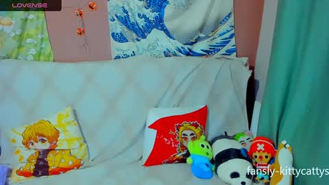 Snapshot of _nosferatu__ chatting on December 2, 6:30 pm Nosa online show from December 2, 6:30 pm