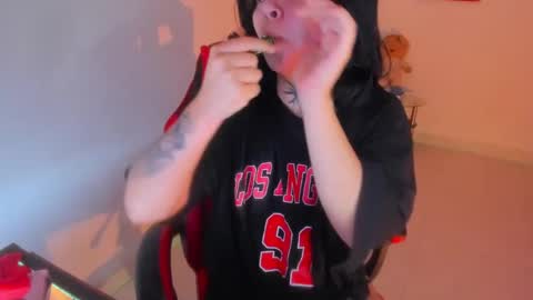 Stefany online show from September 21, 8:02 am