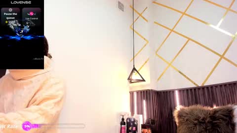 rebecca online show from September 29, 3:50 pm