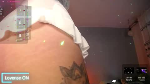  SantaLove  online show from February 21, 10:43 pm