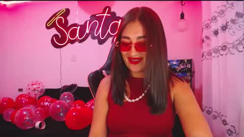  SantaLove  online show from February 14, 8:59 pm