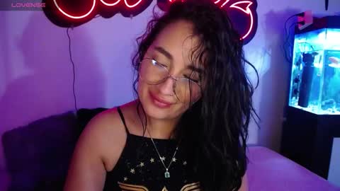  SantaLove  online show from December 4, 7:01 pm