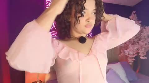 Sara online show from February 20, 6:37 am