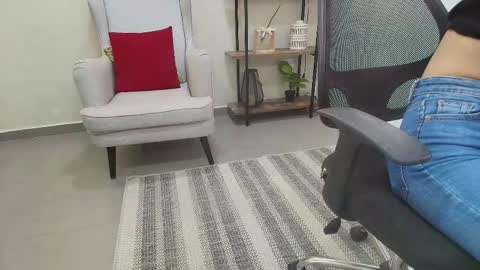 Sassy Girl online show from March 22, 11:16 am