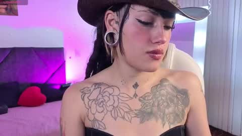 _sharlotte777 online show from June 3, 2:29 pm