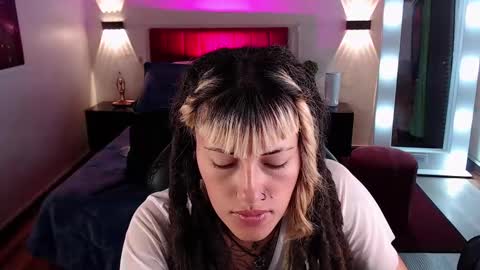 _sharlotte777 online show from March 6, 1:35 pm