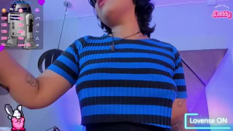Snapshot of _sowy_venus_ chatting on October 3, 10:04 pm V E N U S online show from October 3, 10:04 pm