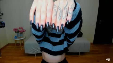 Snapshot of _sweet_addiction_ chatting on October 7, 11:47 am Marie online show from October 7, 11:47 am