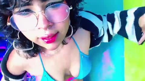 Kuromi online show from January 17, 5:11 am