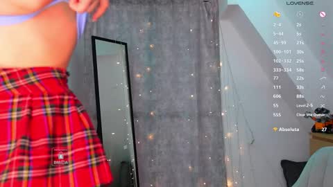 Snapshot of _sweetcams_ chatting on October 11, 6:40 am Dasha  online show from October 11, 6:40 am