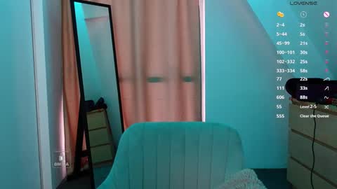 Snapshot of _sweetcams_ chatting on September 21, 7:40 am Dasha  online show from September 21, 7:40 am