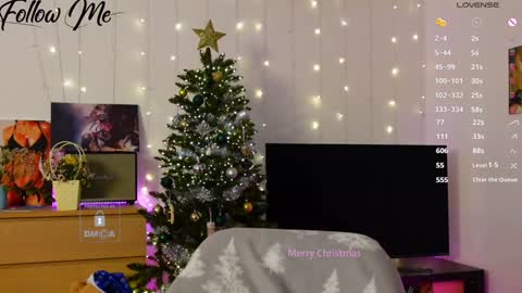 Snapshot of _sweetcams_ chatting on December 27, 5:52 am Dasha  online show from December 27, 5:52 am