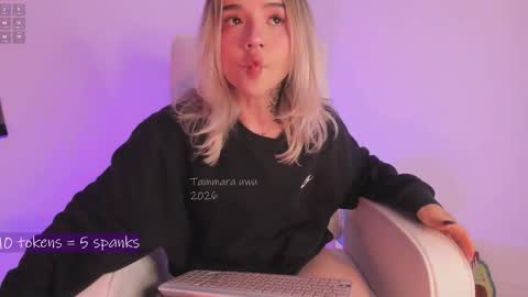 _tammarra_ online show from February 28, 1:49 am