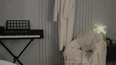 Snapshot of _temptation___ chatting on October 20, 4:54 pm Tata online show from October 20, 4:54 pm