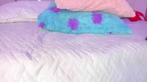 Rousse  online show from October 24, 9:55 pm