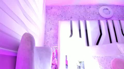 valeria jade online show from September 25, 4:22 am