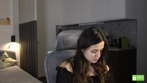 Kristina online show from November 9, 12:23 pm