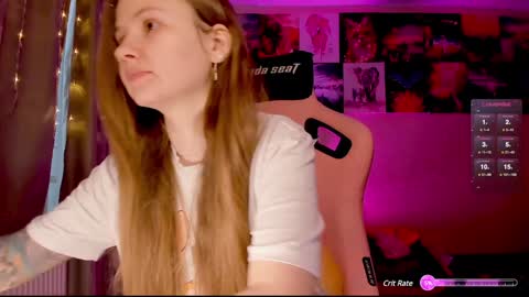 Snapshot of _witch__ chatting on January 15, 8:20 am Enni online show from January 15, 8:20 am