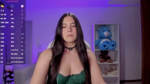 Luisa  online show from June 13, 5:05 am