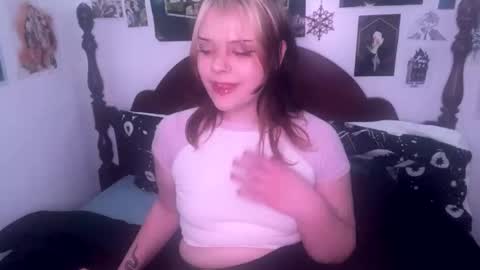  xxalexx online show from November 24, 3:52 am