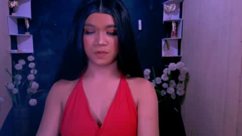 _xxlilly online show from April 13, 12:01 am