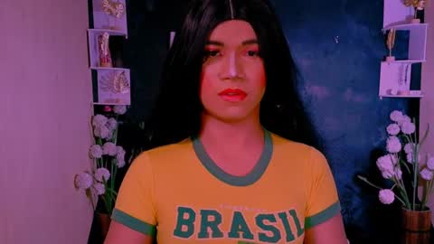 _xxlilly online show from April 18, 9:58 pm