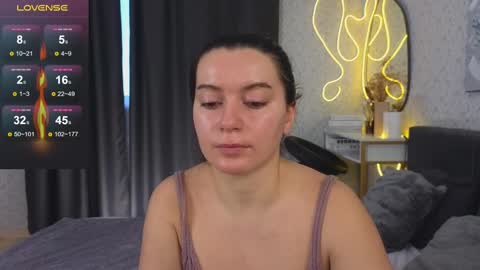 Jasmine online show from March 12, 8:08 am