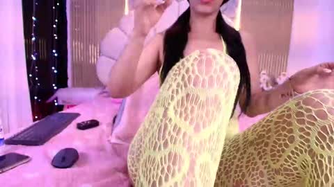 Aisha online show from January 13, 11:58 am