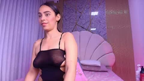 Aisha online show from June 6, 12:11 pm
