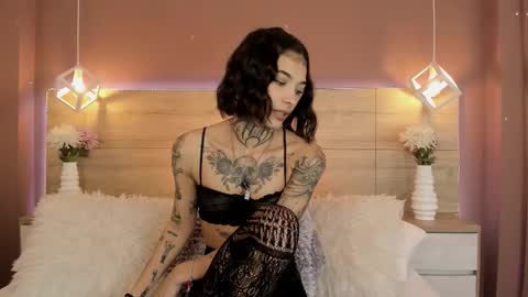 Luni  online show from November 21, 2:30 pm